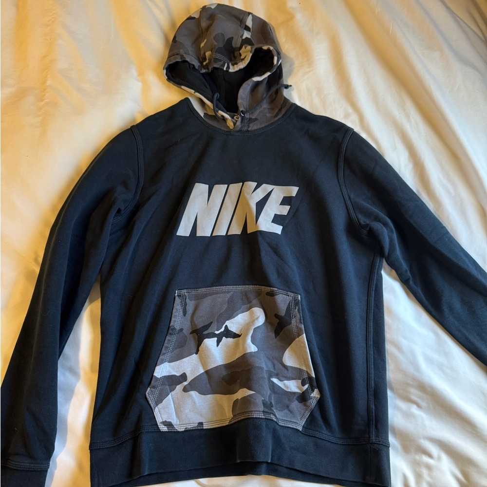 Nike Men's Black Hoodie with Camouflage Details